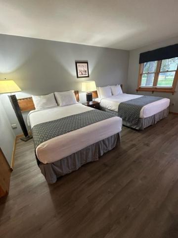 Harbor Light Inn Gills Rock Bagian luar foto