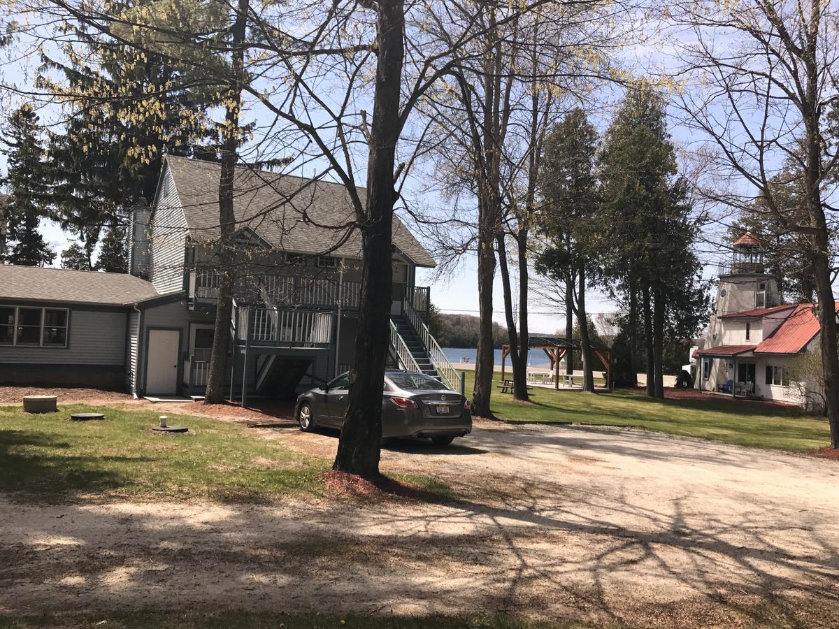 Harbor Light Inn Gills Rock Bagian luar foto