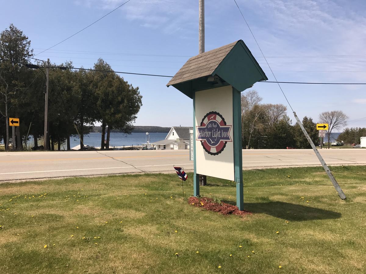 Harbor Light Inn Gills Rock Bagian luar foto